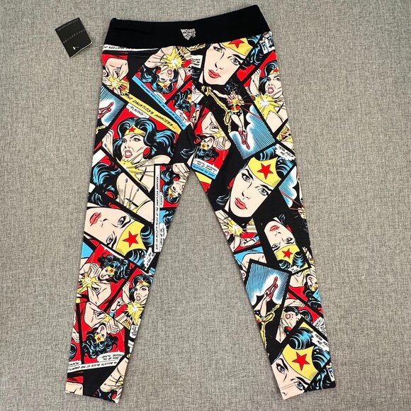 NEW! Nuyu Collection Cropped Capri Yoga Leggings Wonder Woman Small Comics & - Picture 9 of 15